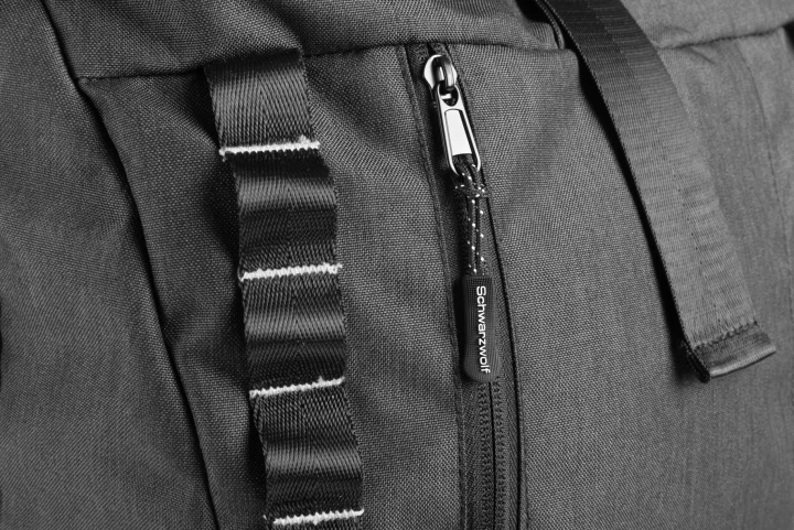 Plecak Schwarzwolf ELBERT - szary - (GM-F3524000AJ3-07)