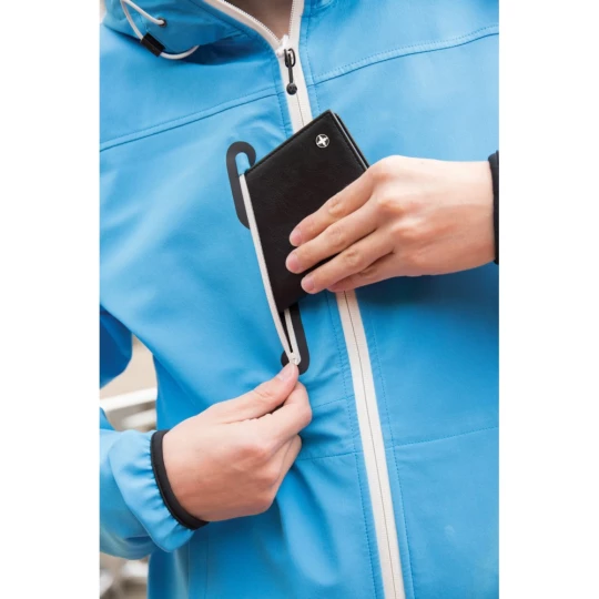 Etui na paszport Swiss Peak, ochrona RFID (P820.430)