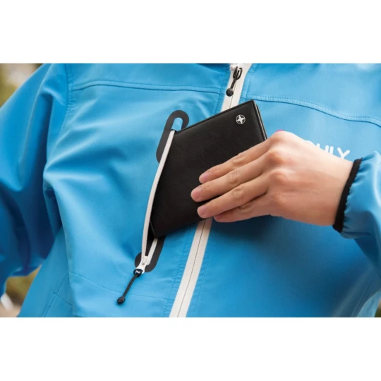 Etui na paszport Swiss Peak, ochrona RFID (P820.430)