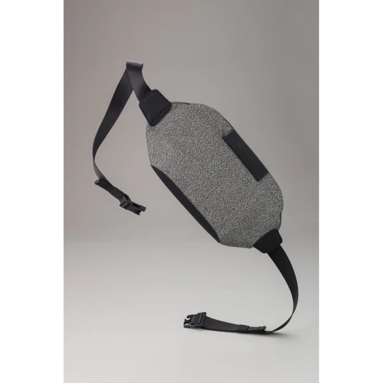 Saszetka zapinana w pasie Urban Bumbag (P730.062)