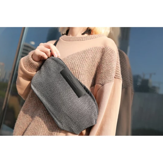 Saszetka zapinana w pasie Urban Bumbag (P730.062)
