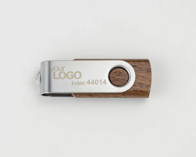 Pamięć USB TWISTER WALNUT 8 GB (GA-44014)