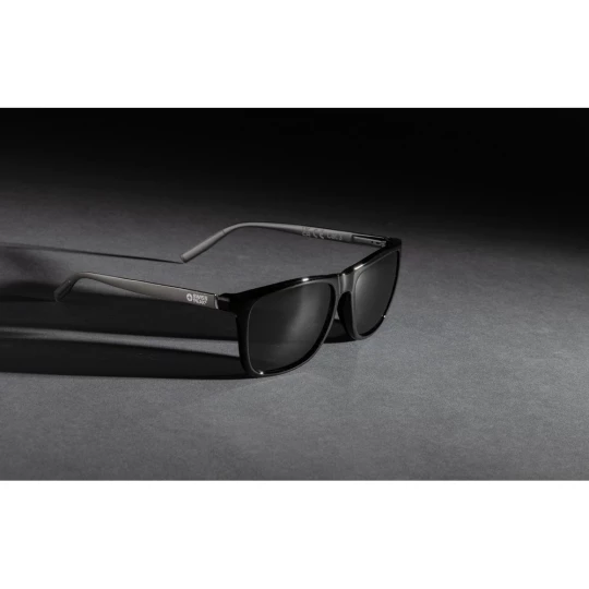 Okulary przeciwsłoneczne z polaryzacją Swiss Peak (P453.981)