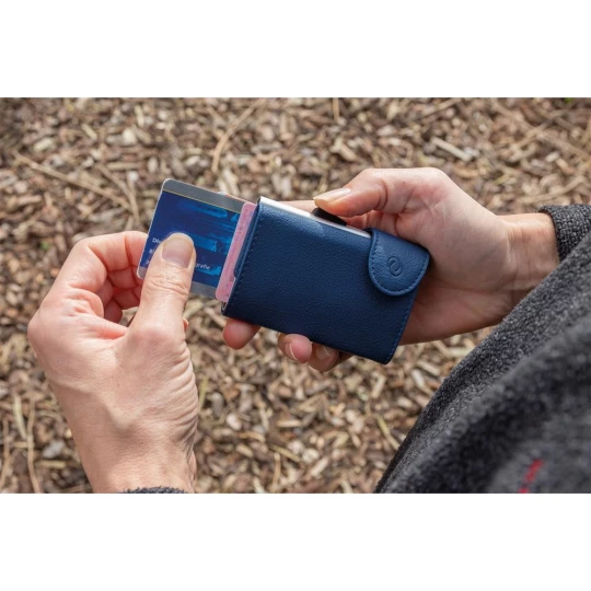 Etui na karty kredytowe i portfel C-Secure, ochrona RFID (P850.515)