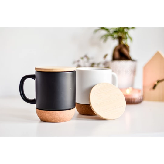 Kubek ceramiczny z bambusową przykrywką Giulia, czarny (R85309.02)