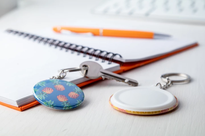 KeyBadge Mini pin brelok - biały (AP718216)