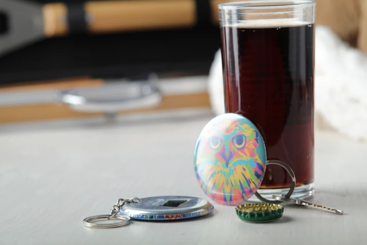 MagBadge Bottle pin / otwieracz - srebrny (AP718220)