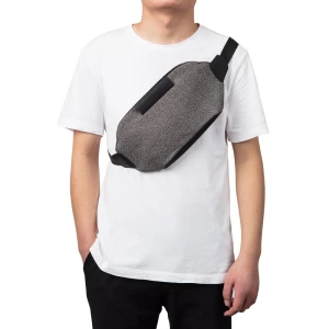 Saszetka zapinana w pasie Urban Bumbag (P730.062)