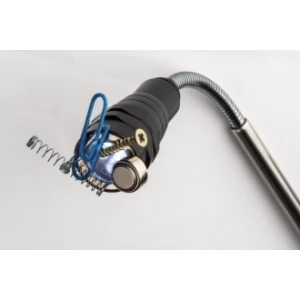 Latarka LED teleskopowa - czarny - (GM-80387-03)