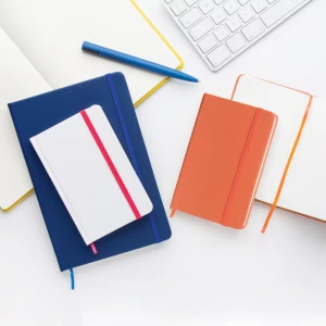 Yakis notes - czerwony (AP741148-05)