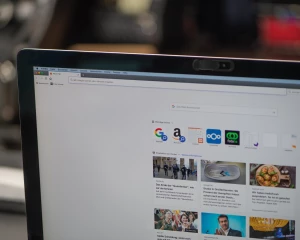 Zaślepka na kamerę w laptopie - czarny - (GM-22533-03)